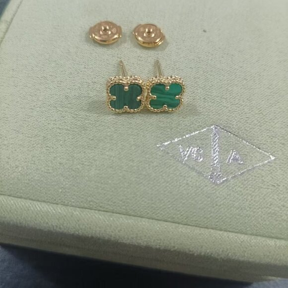 Authentic Van Cleef & Arpels Vintage Alhambra Earrings - Picture 2 of 6